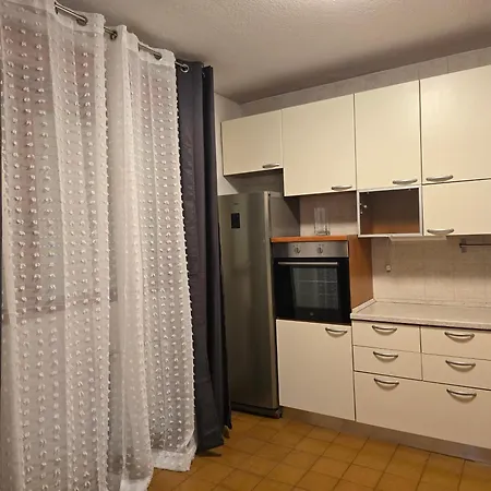Belvedere Affitta Con Bagno Privato アパート